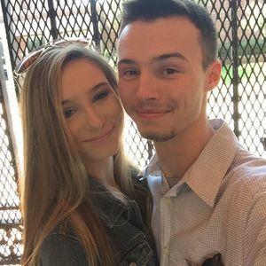 Meet your Posher, April